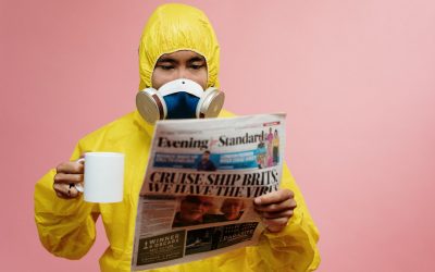 person-holding-a-mug-3951355 person-holding-a-mug-3951355